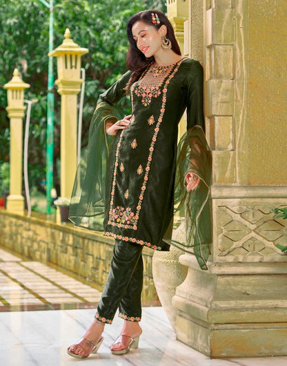 Bottle Green Embroidery Velvet Straight Kurta With Pant And Dupatta