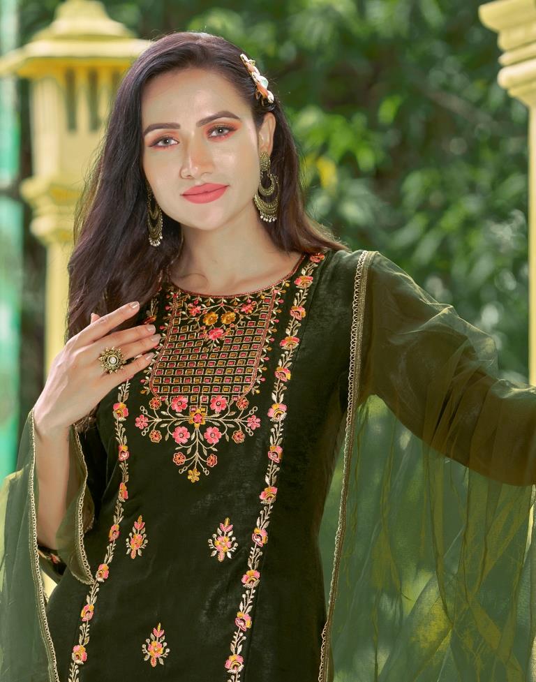 Bottle Green Embroidery Velvet Straight Kurta With Pant And Dupatta