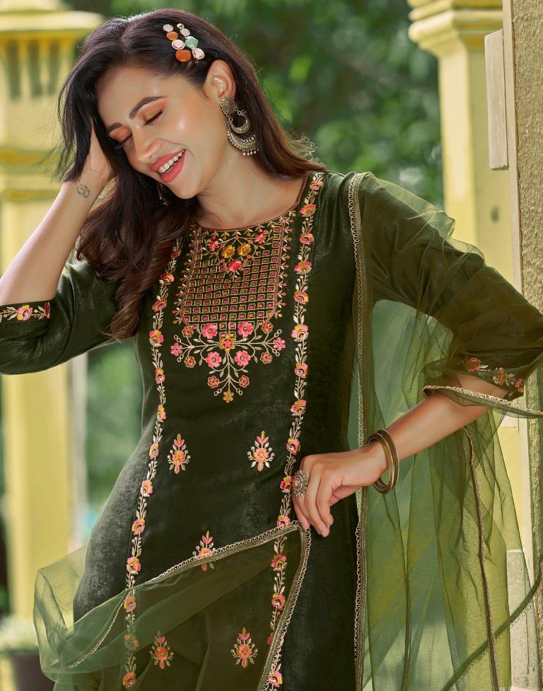 Bottle Green Embroidery Velvet Straight Kurta With Pant And Dupatta