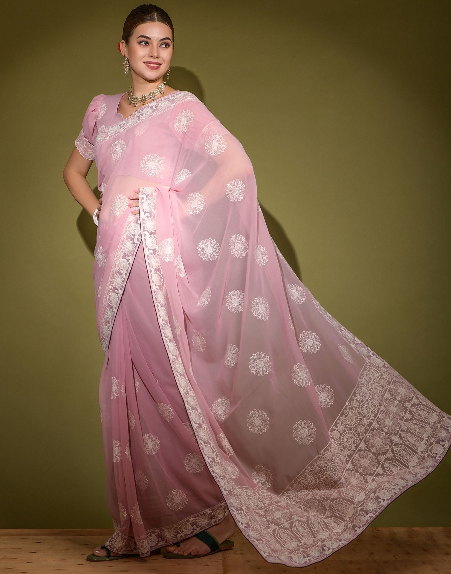 Light Pink Heavy Georgette Lakhnavi Saree | Leemboodi