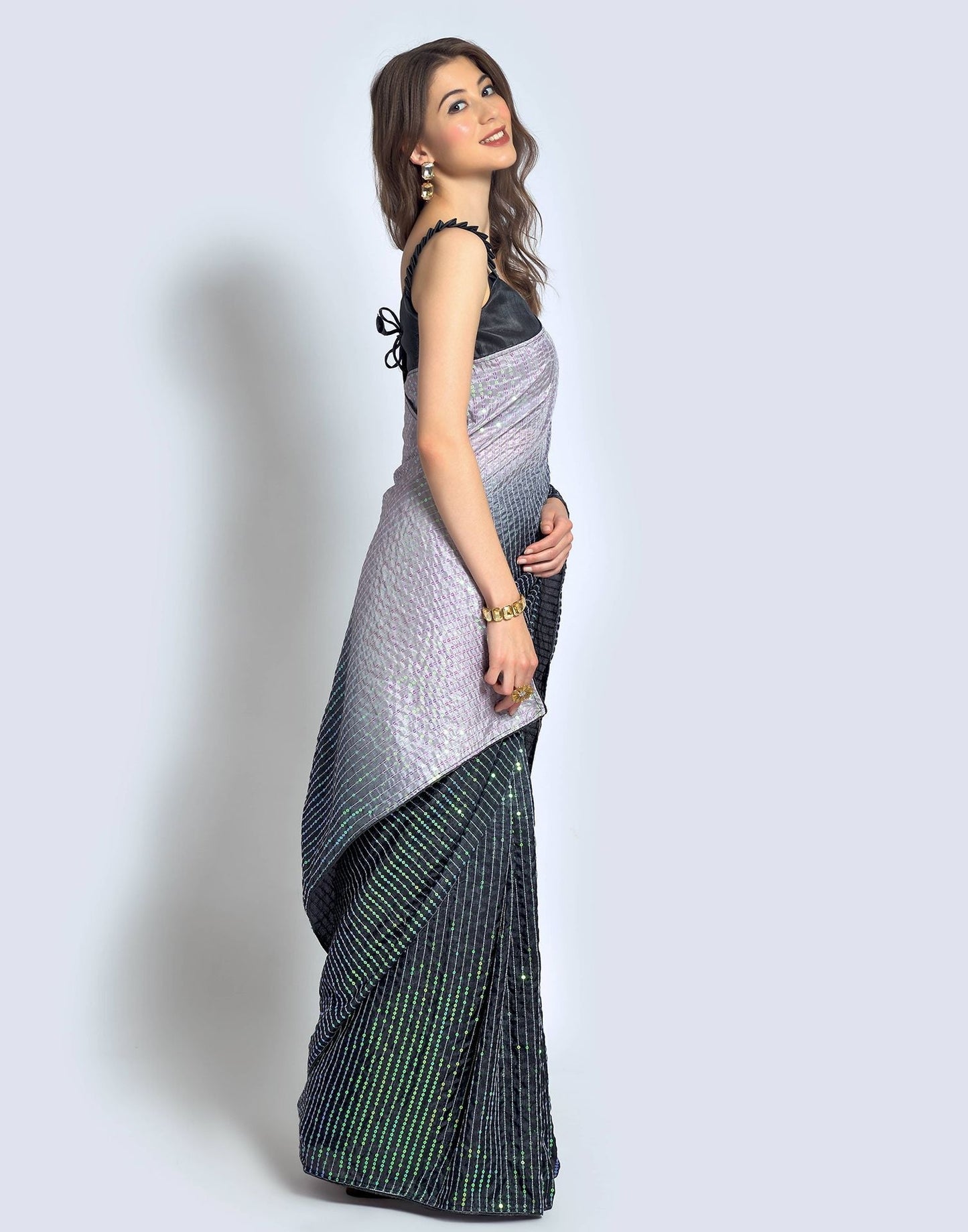 Grey Dola Silk Sequence Saree | Leemboodi