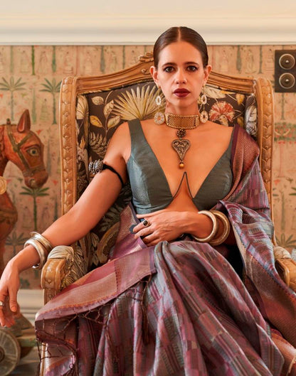 Grey Handloom Two Tone Organza Saree | Leemboodi